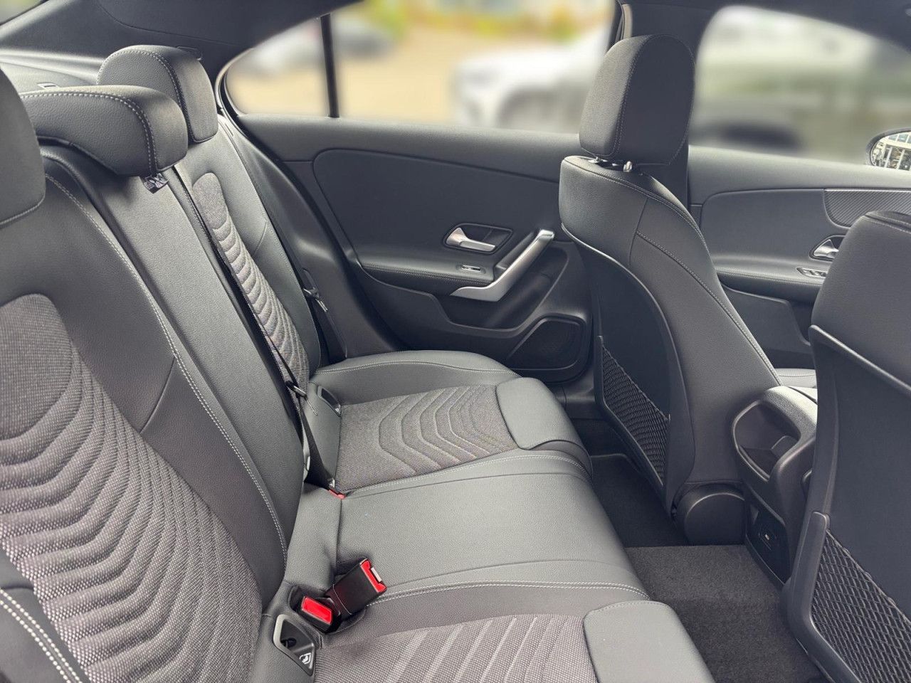 Mercedes-Benz A-Klasse – Bild 12