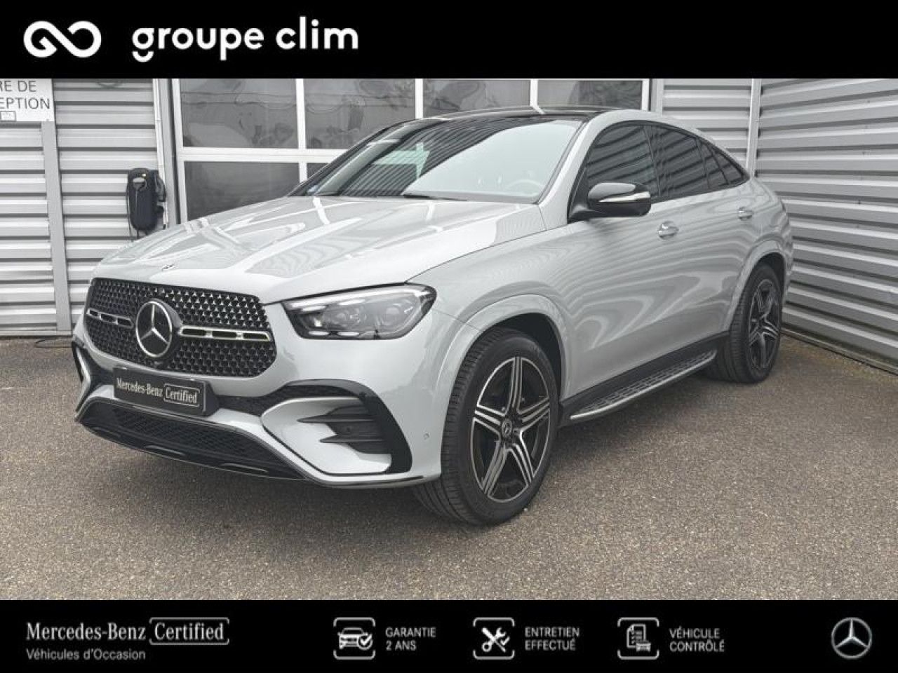 Photo du v&eacute;hicule 1 / 18