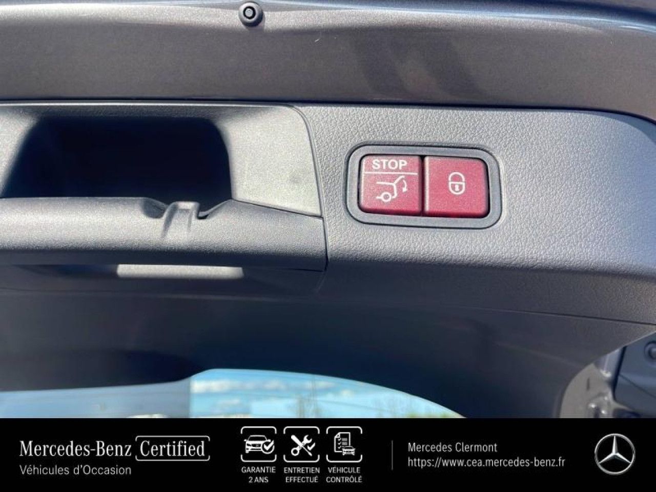 Photo du v&eacute;hicule 11 / 18