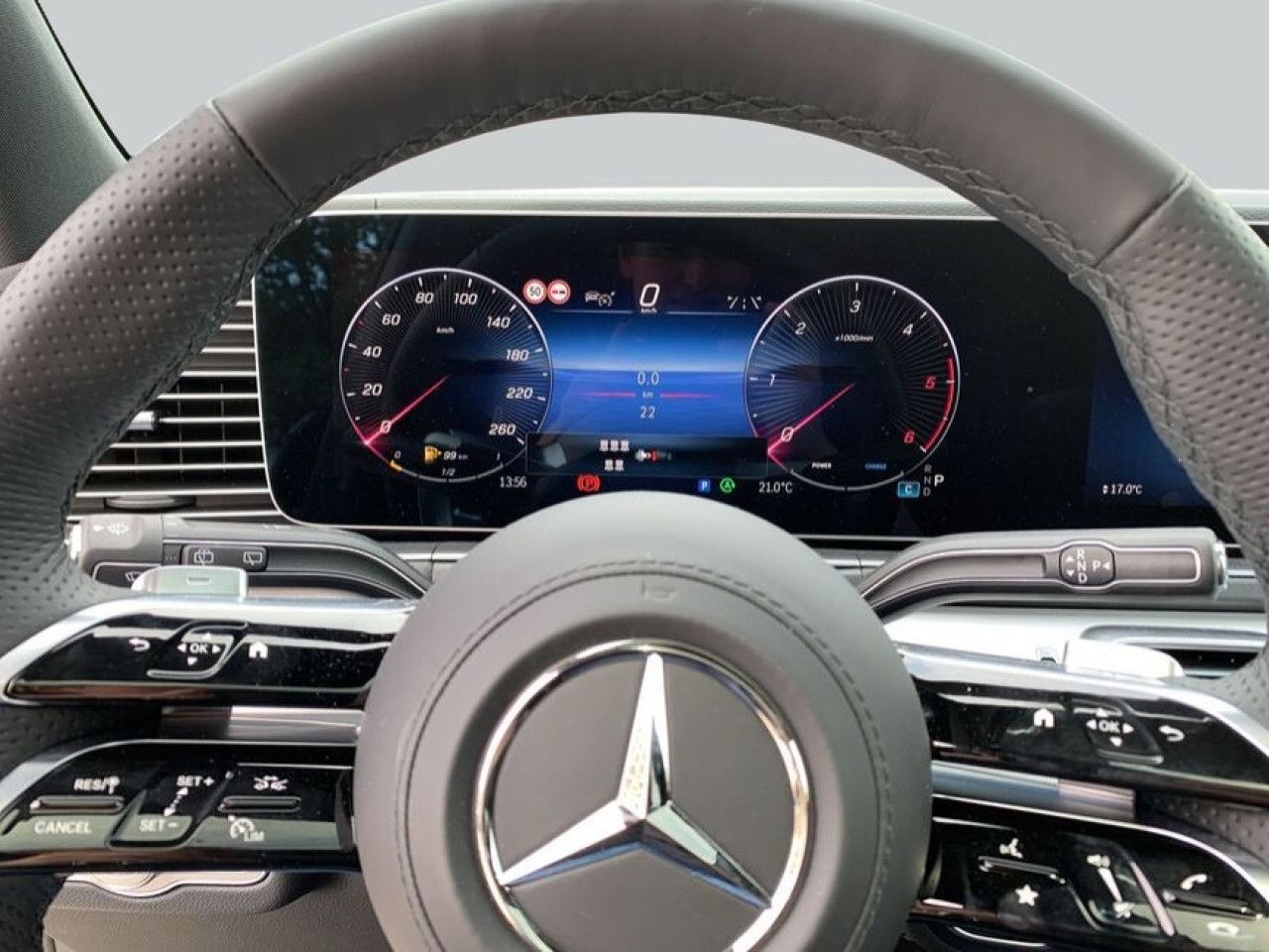 Mercedes-Benz GLS – Bild 13