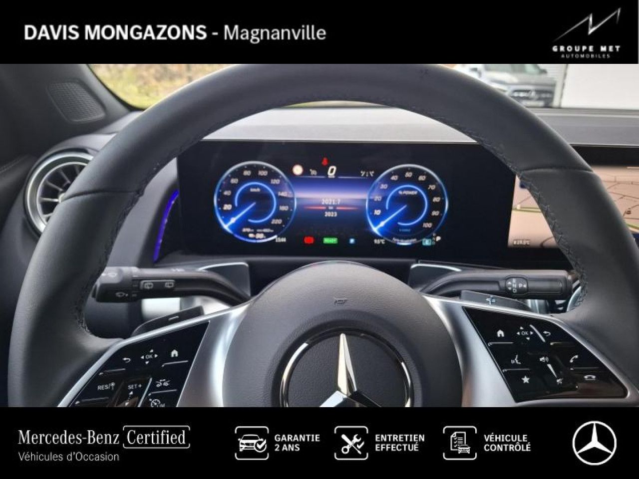 Photo du v&eacute;hicule 17 / 18