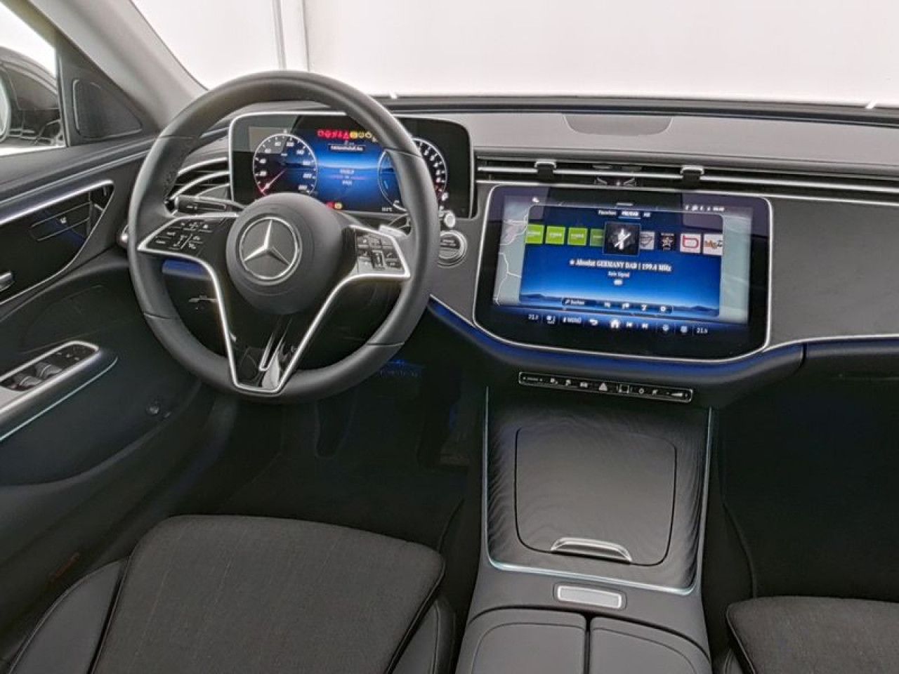 Mercedes-Benz E-Klasse – Bild 4