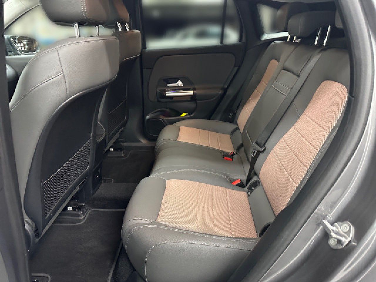 Fahrzeugbild 11 / 14