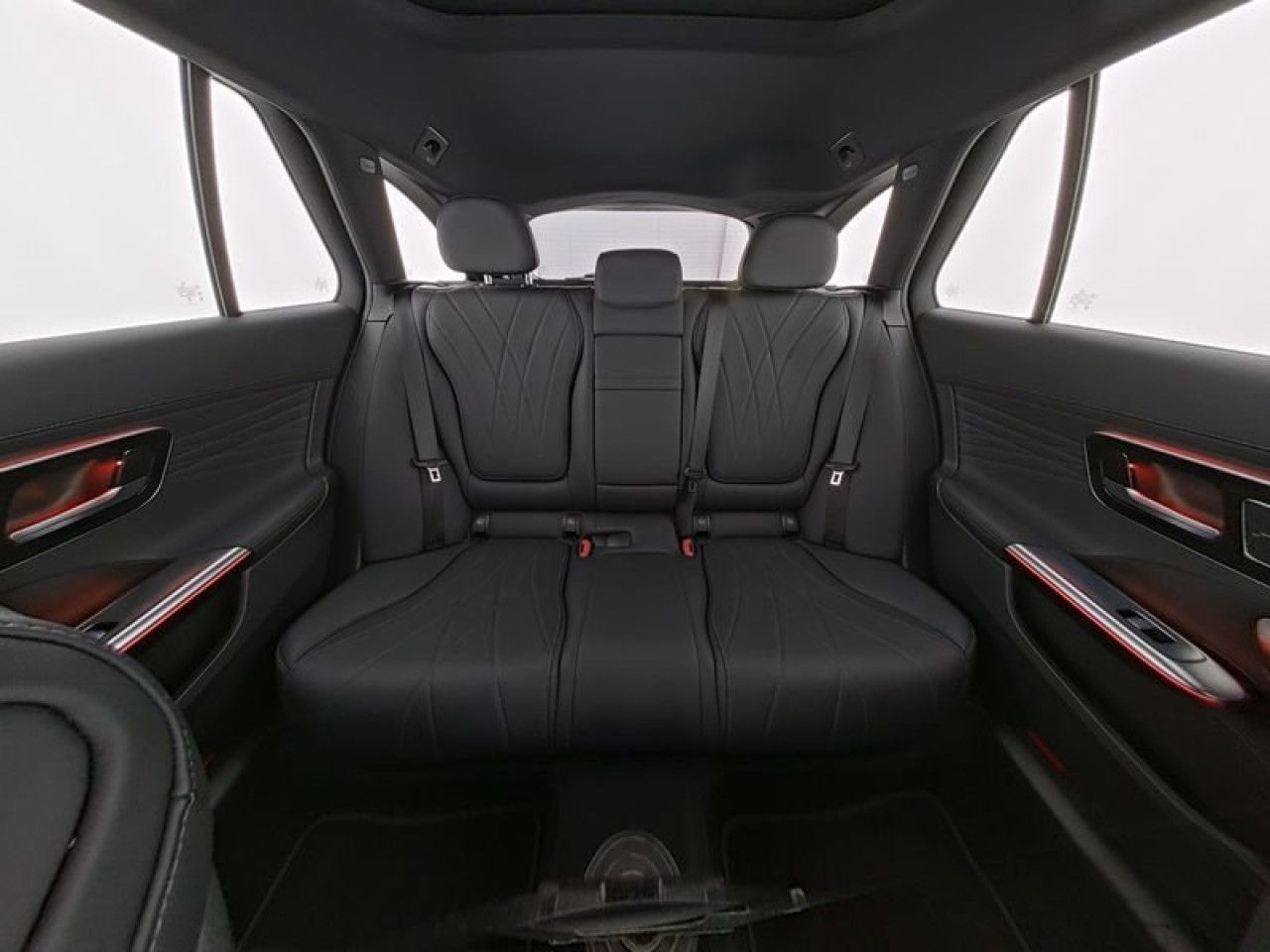 Mercedes-Benz C-Klasse – Bild 8