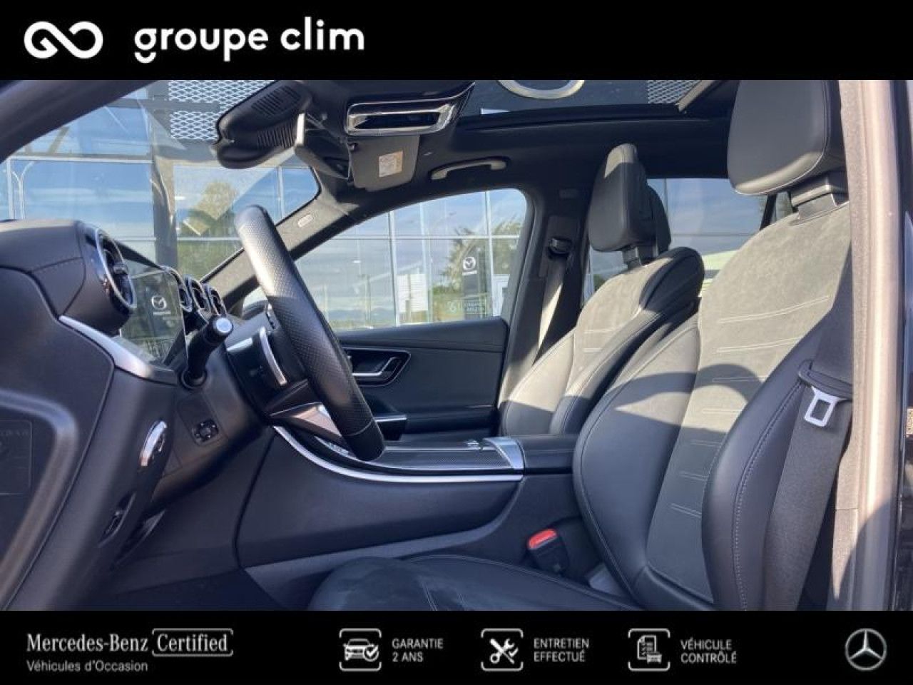 Photo du v&eacute;hicule 15 / 18