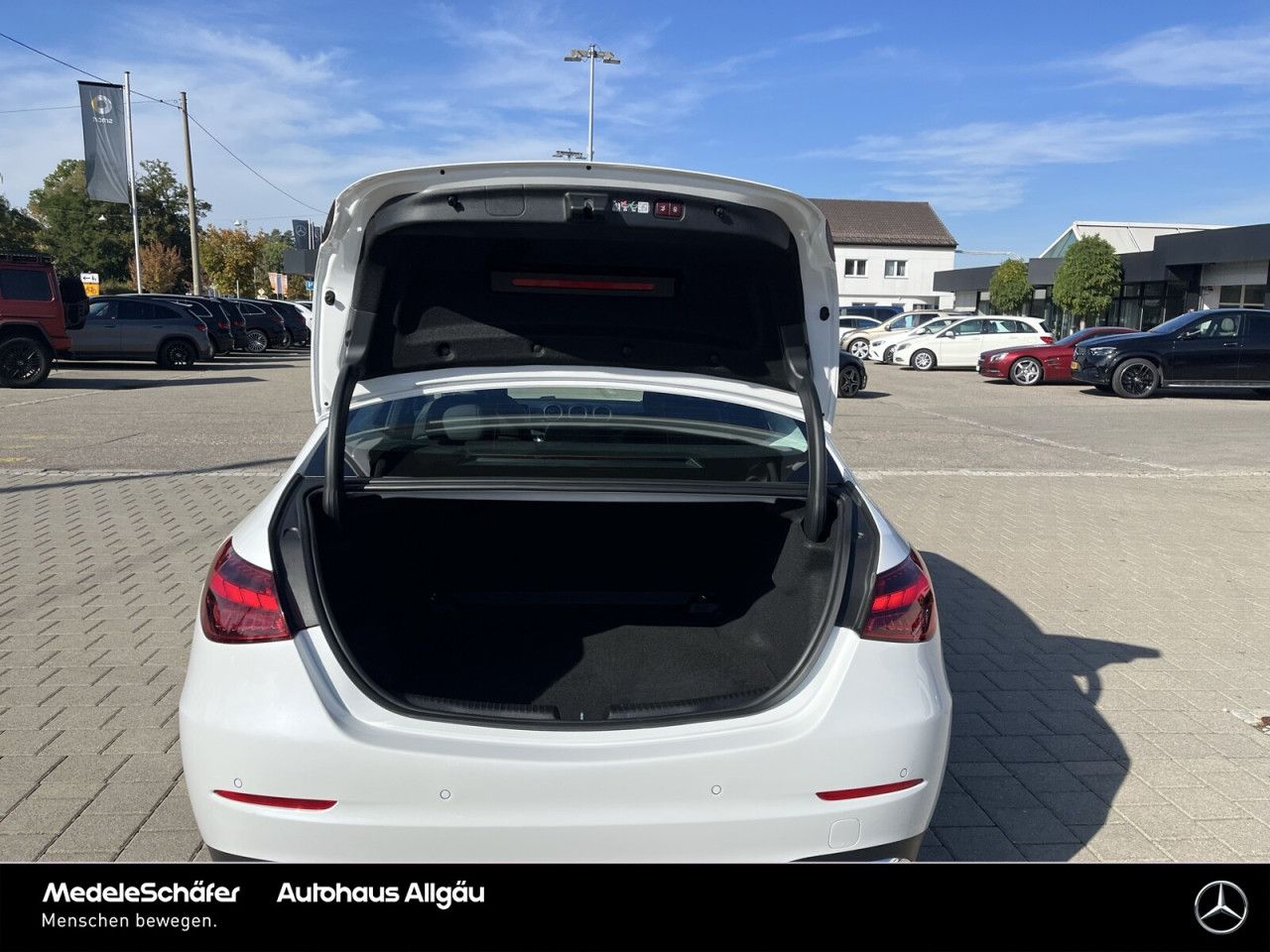Mercedes-Benz C-Klasse – Bild 18