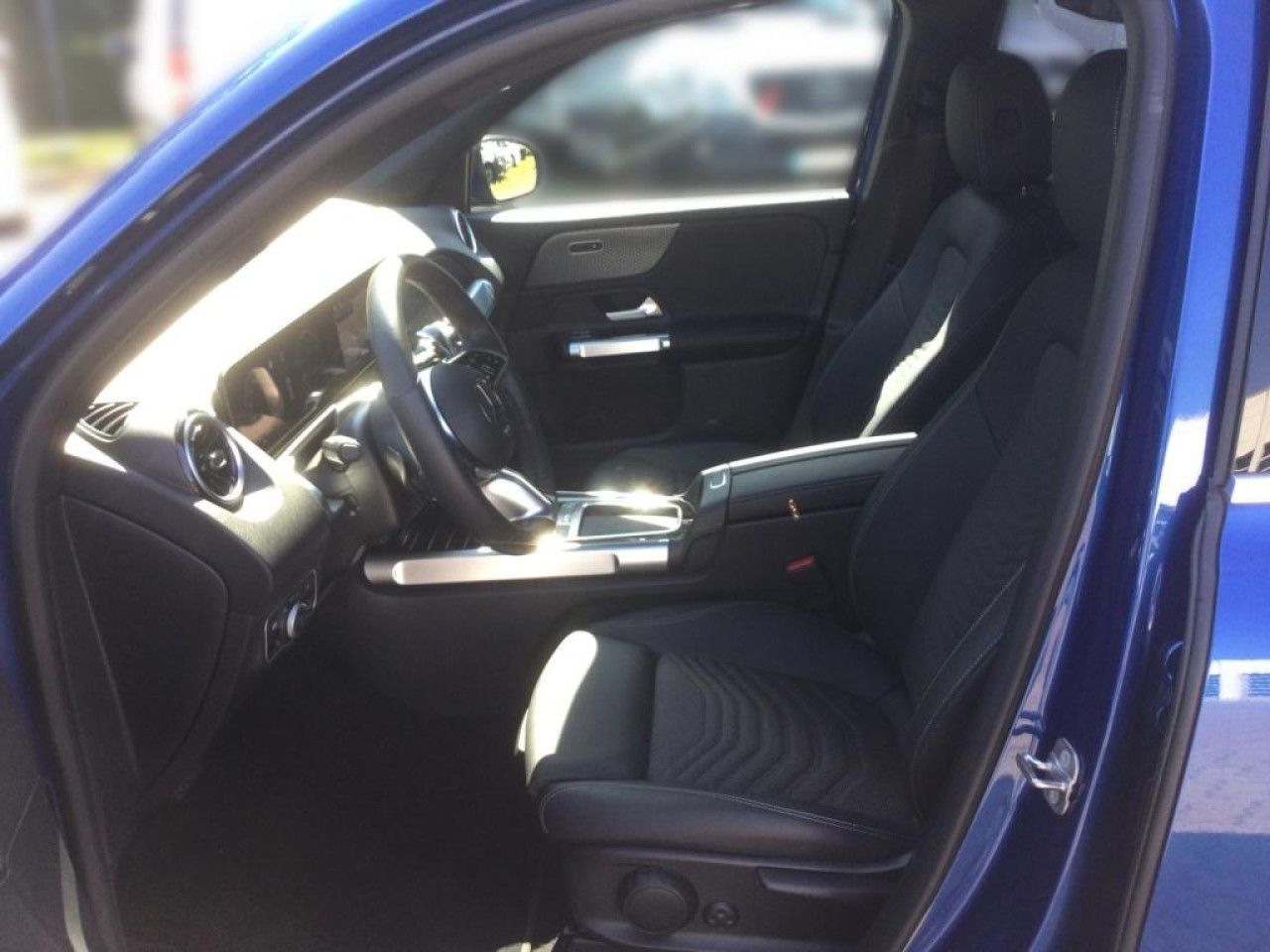 Mercedes-Benz GLB – Bild 8