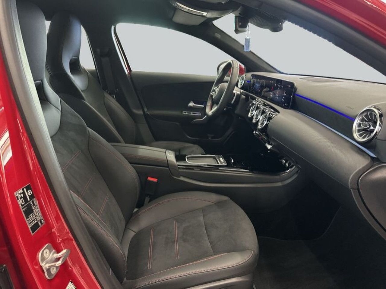 Mercedes-Benz A-Klasse – Bild 12