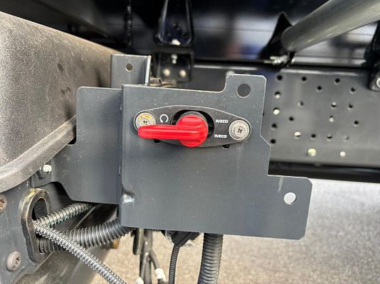 Vehicle image 14 / 15