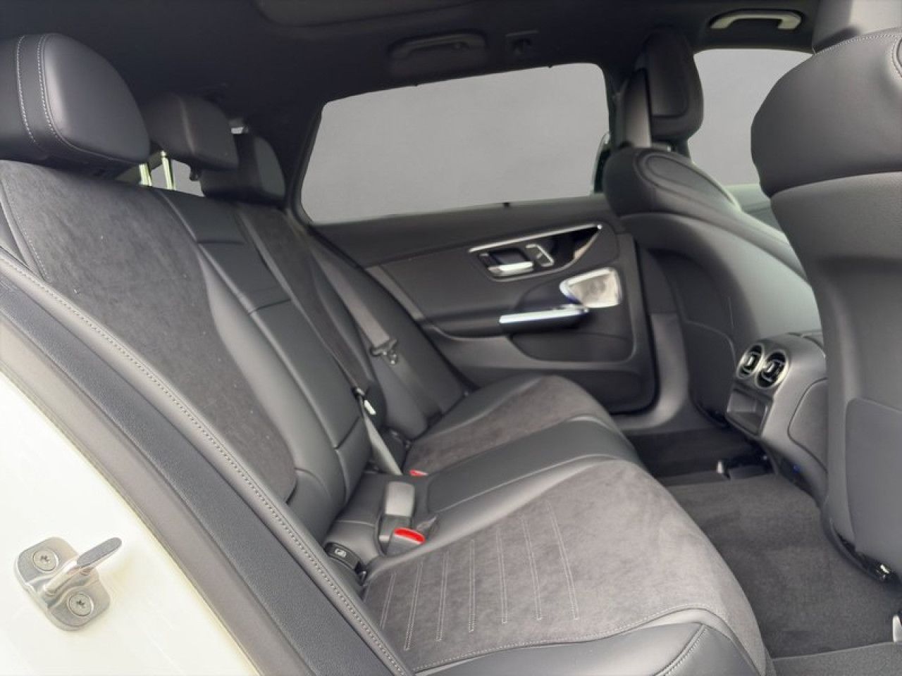 Mercedes-Benz C-Klasse – Bild 6
