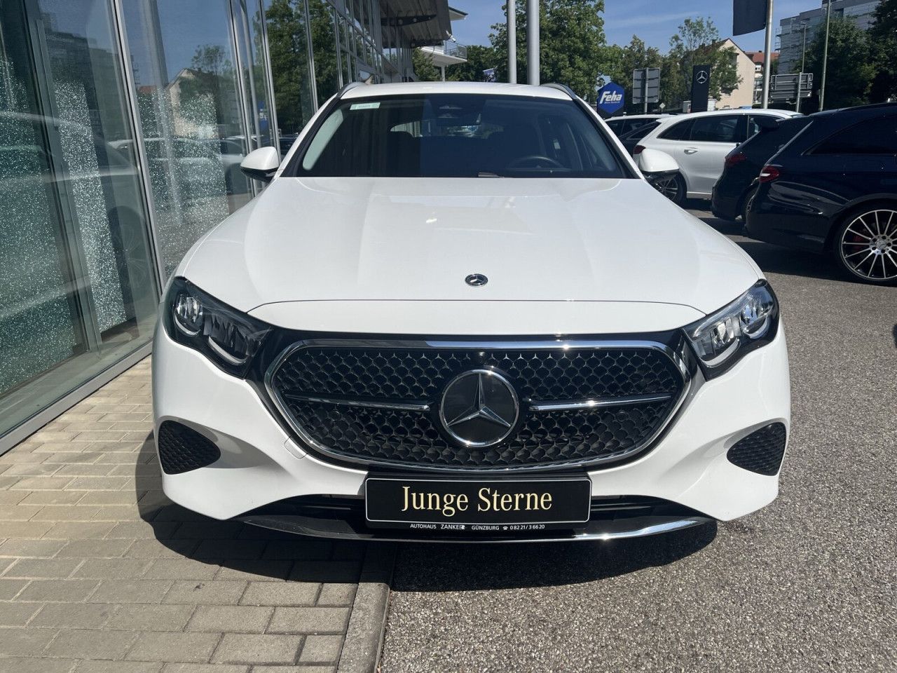 Mercedes-Benz E-Klasse – Bild 2