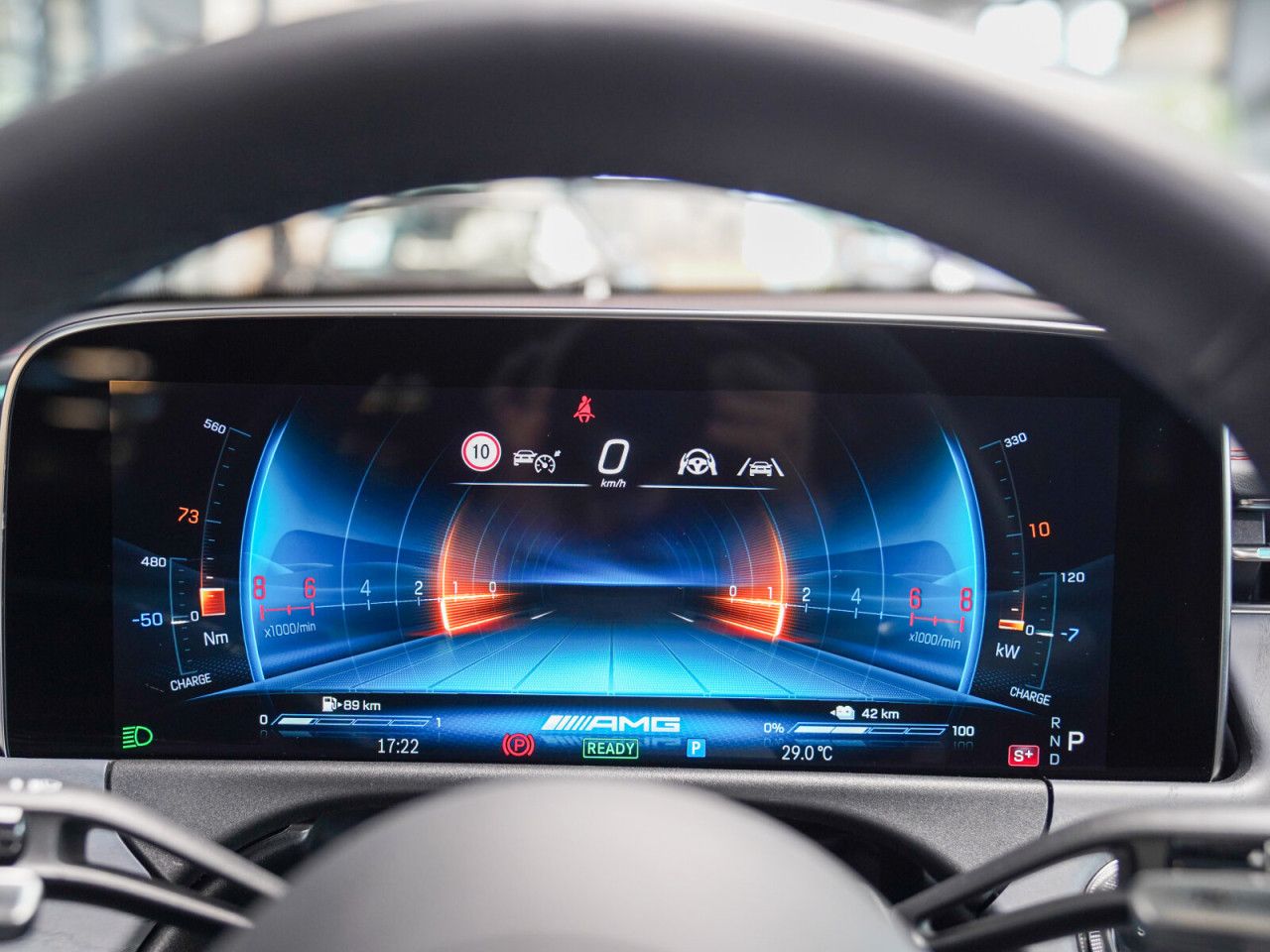 Mercedes-Benz E-Klasse – Bild 22