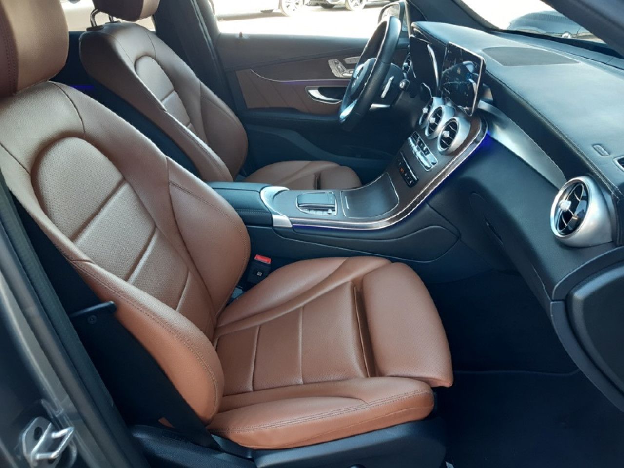 Photo du v&eacute;hicule 17 / 18