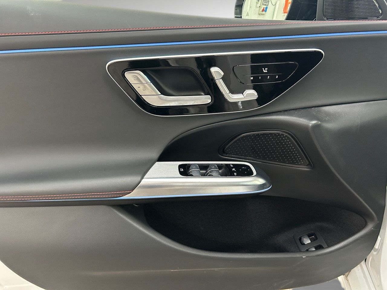Mercedes-Benz E-Klasse – Bild 11