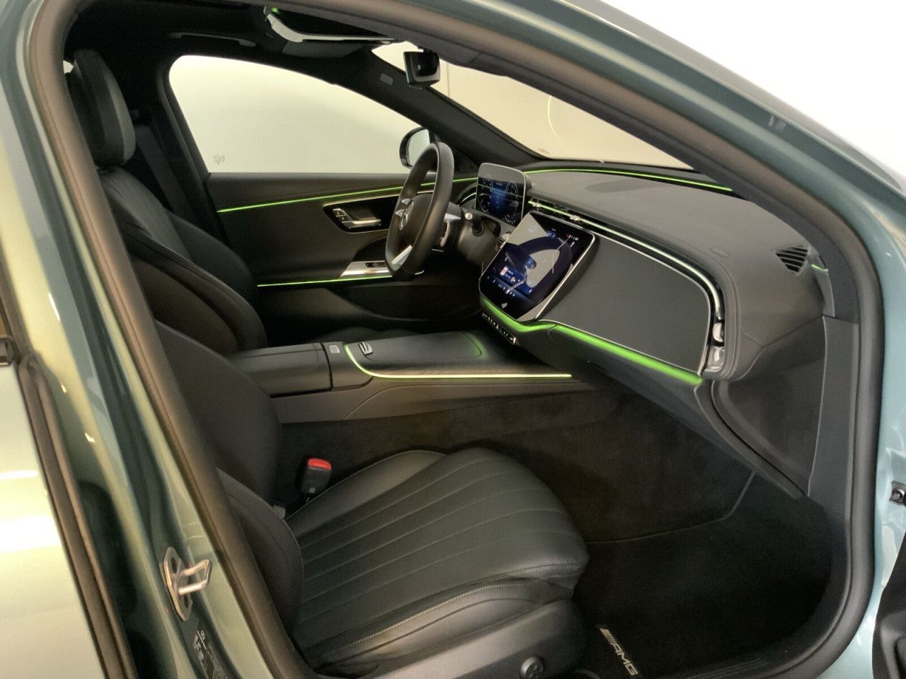 Mercedes-Benz E-Klasse – Bild 14
