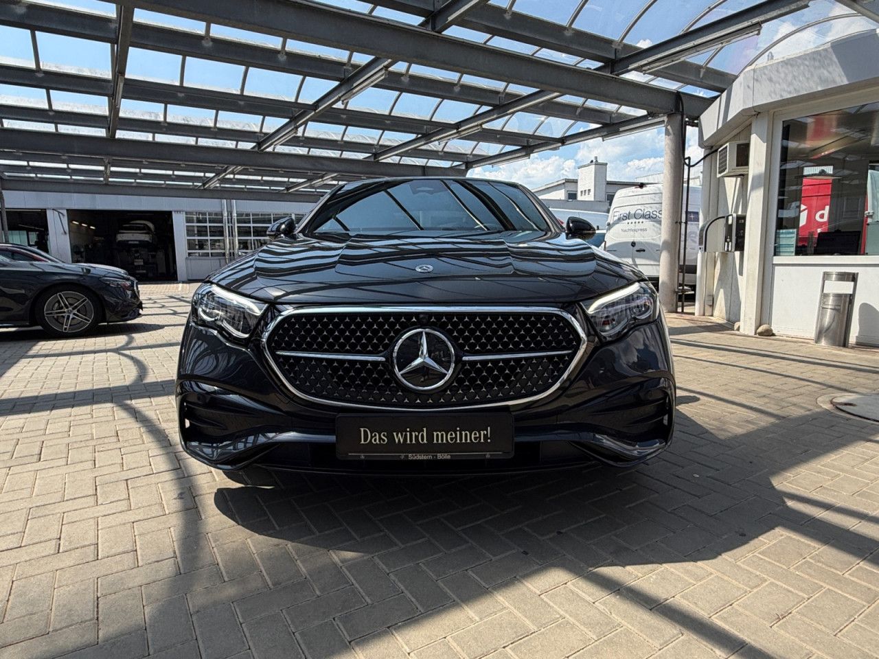 Mercedes-Benz E-Klasse – Bild 14