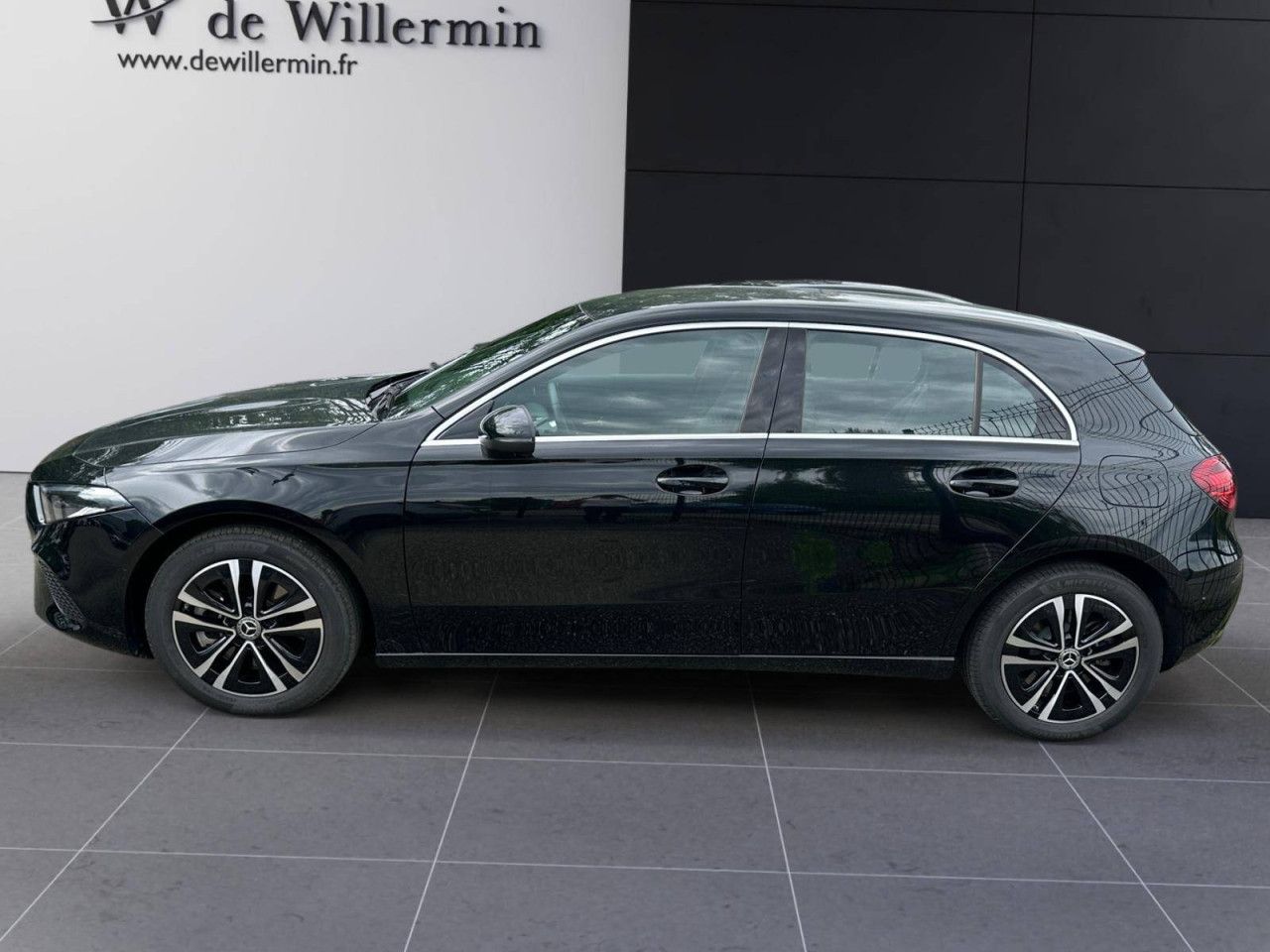 Photo du v&eacute;hicule 8 / 18