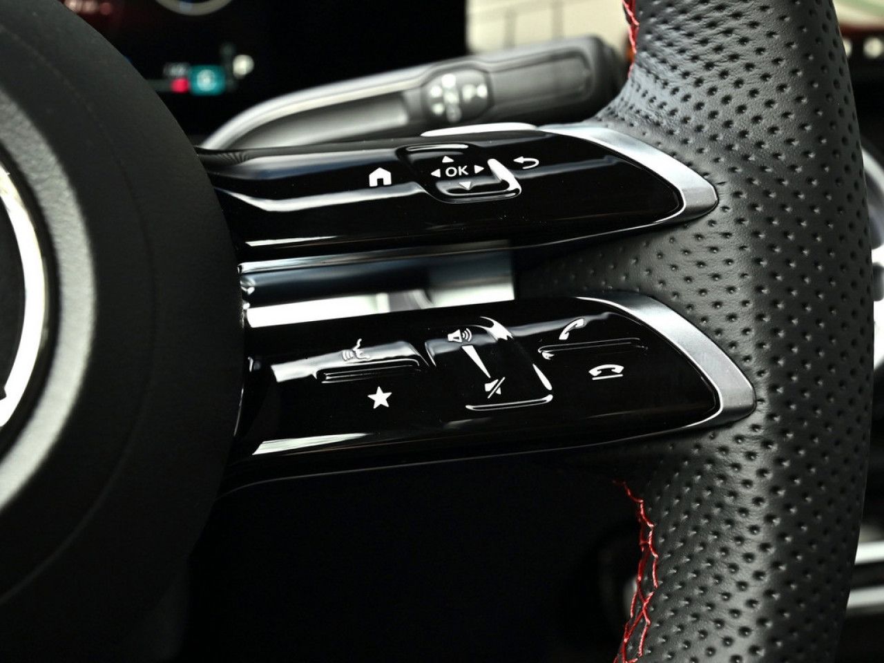 Mercedes-Benz GLB – Bild 16