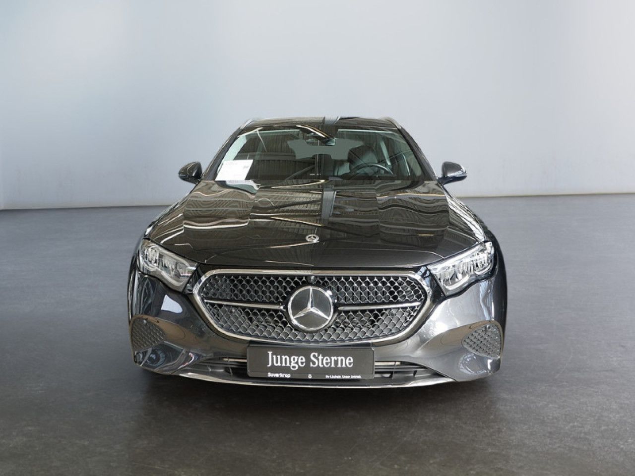 Mercedes-Benz E-Klasse – Bild 2