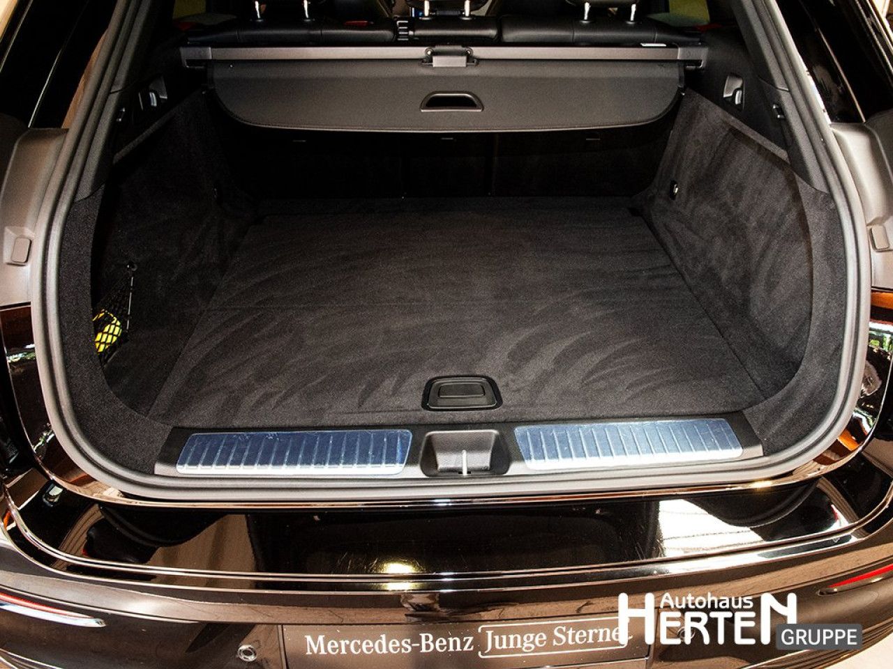 Mercedes-Benz EQE SUV – Bild 16