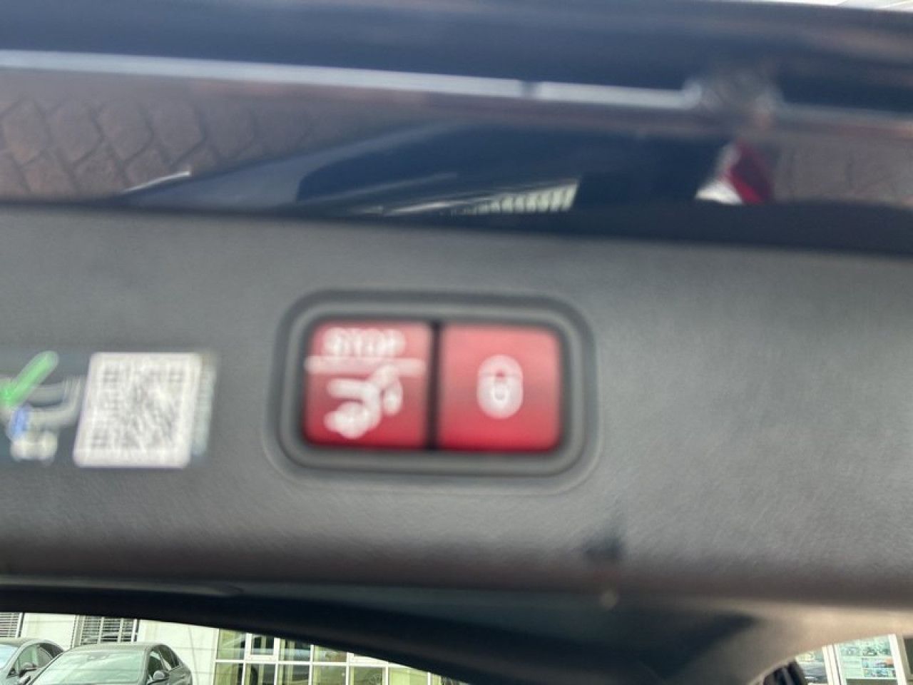 Mercedes-Benz E-Klasse – Bild 16