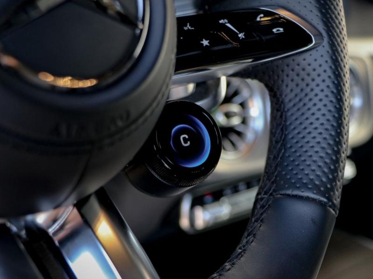 Photo du v&eacute;hicule 18 / 18