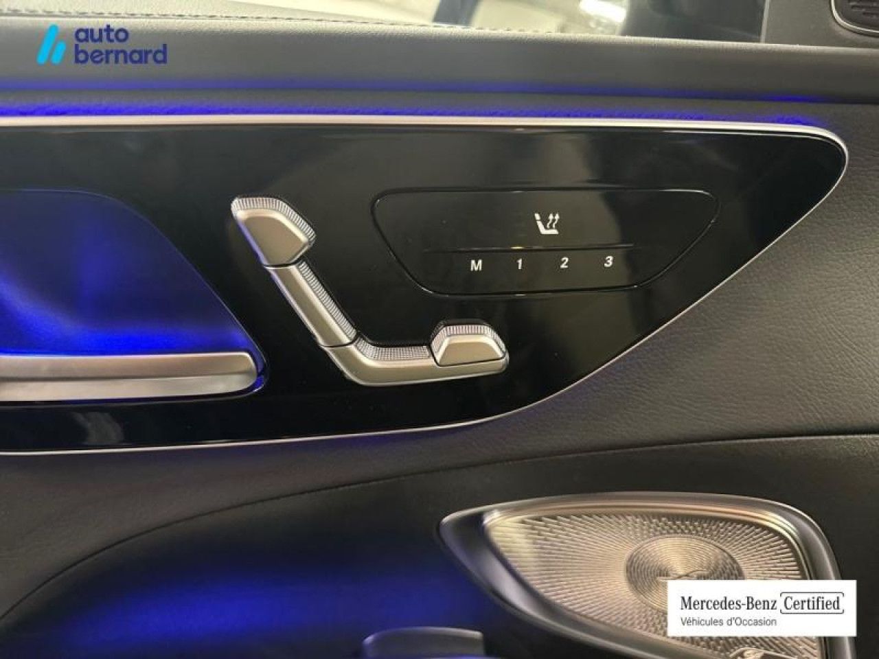 Photo du v&eacute;hicule 17 / 18