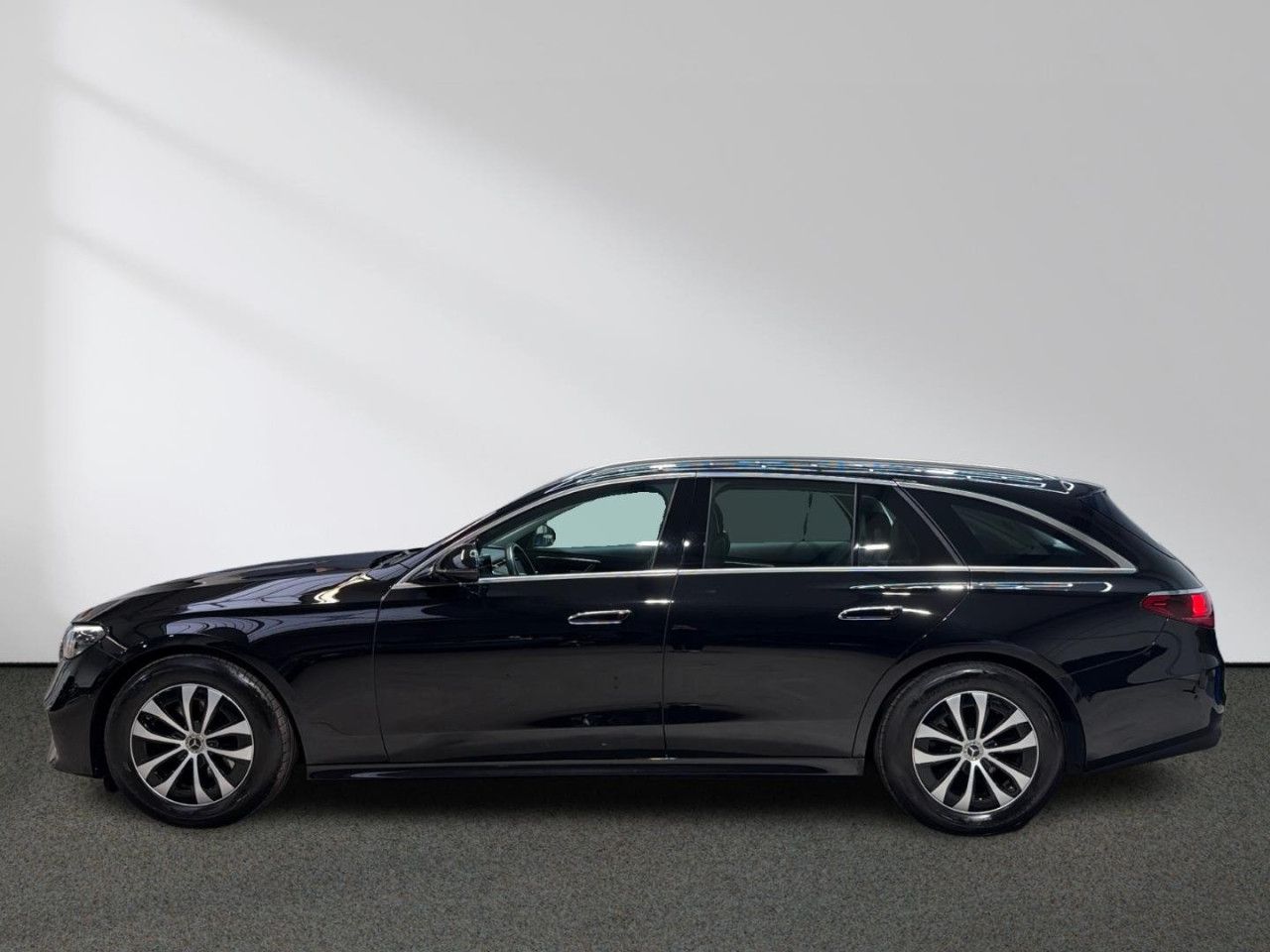 Mercedes-Benz E-Klasse – Bild 3