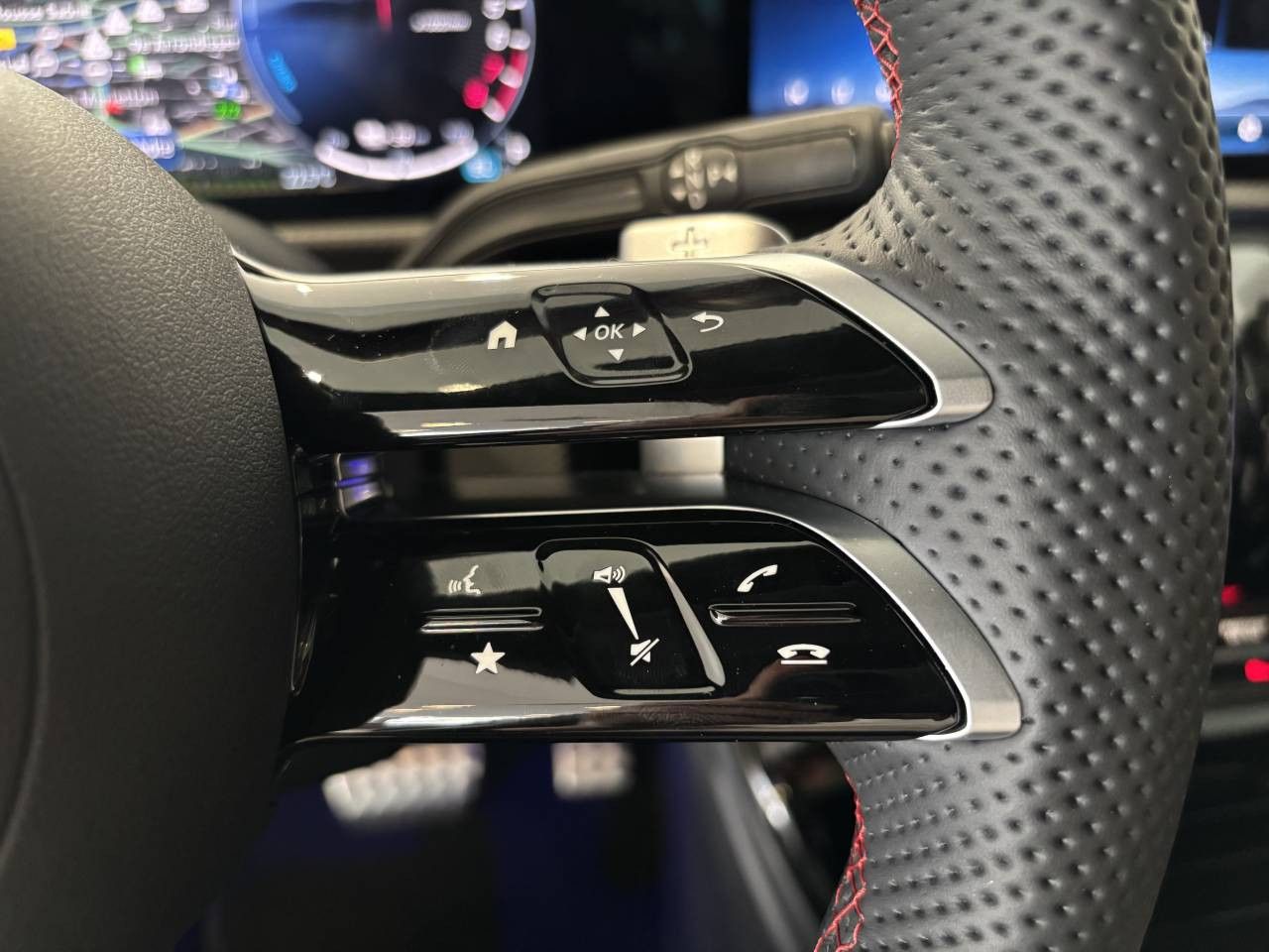 Photo du v&eacute;hicule 8 / 18