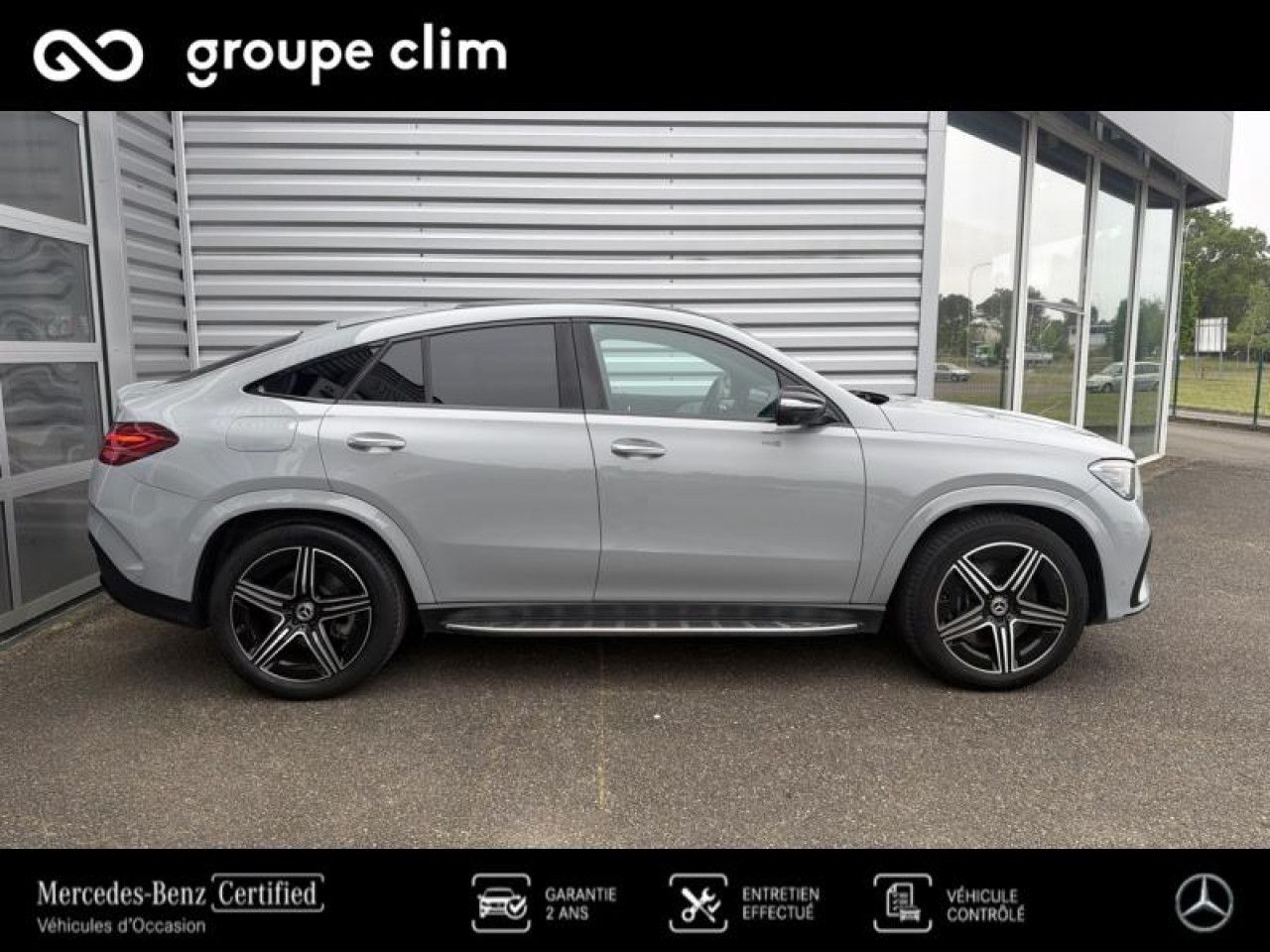 Photo du v&eacute;hicule 3 / 18