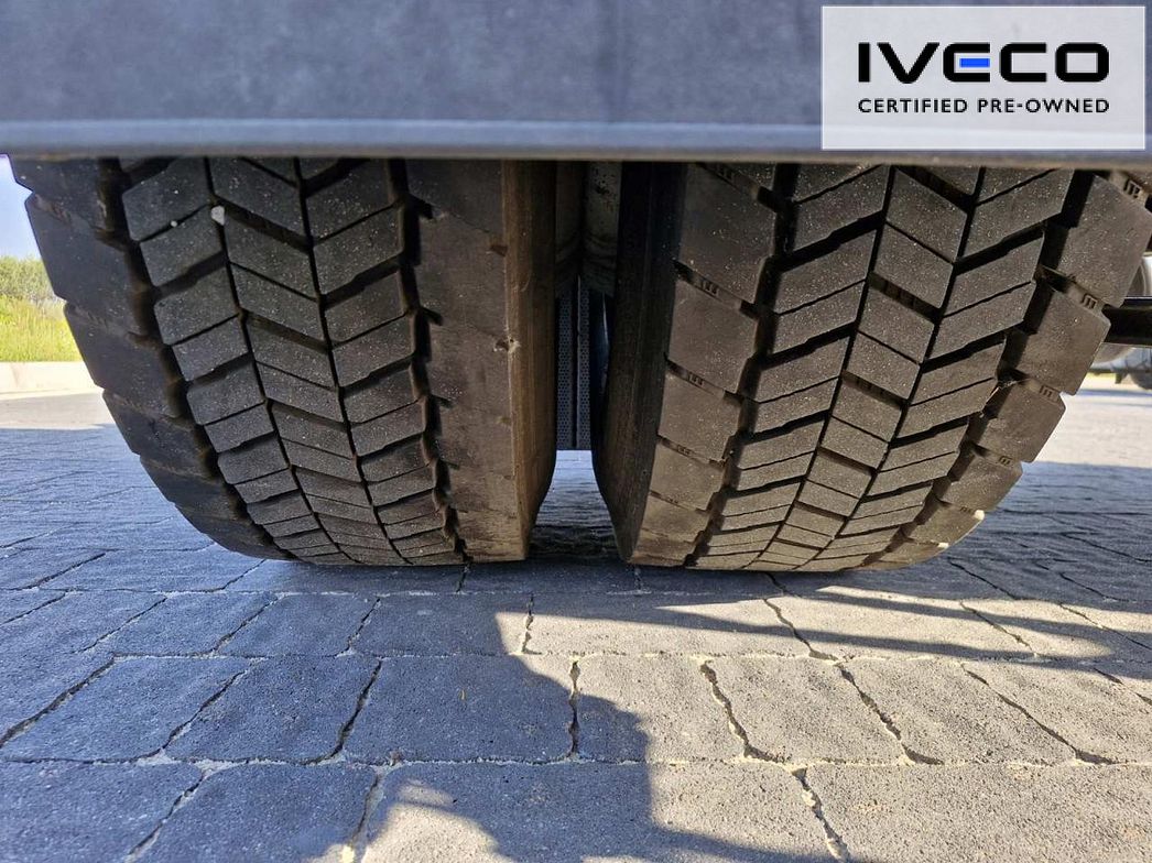 IVECO | AT440S40T/P ADR