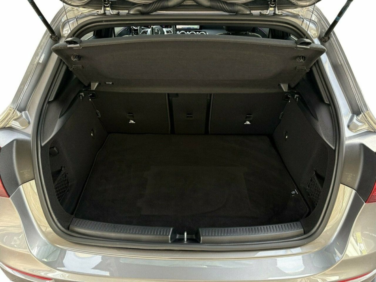 Mercedes-Benz A-Klasse – Bild 11