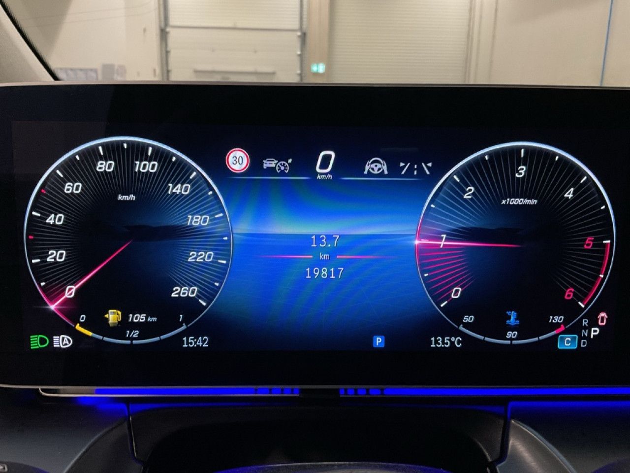 Fahrzeugbild 13 / 15