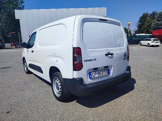 Vehicle image 5 / 10