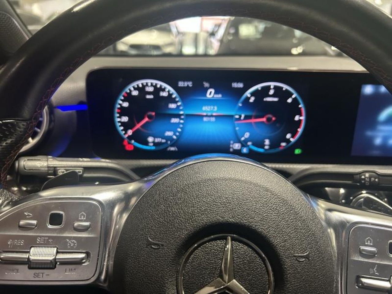 Photo du véhicule 8 / 18