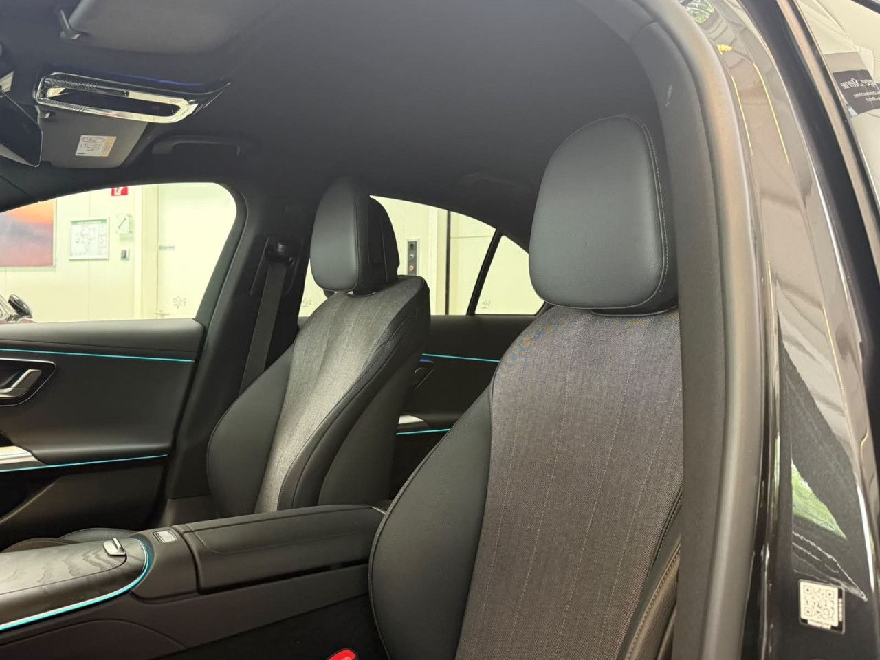 Mercedes-Benz E-Klasse – Bild 14