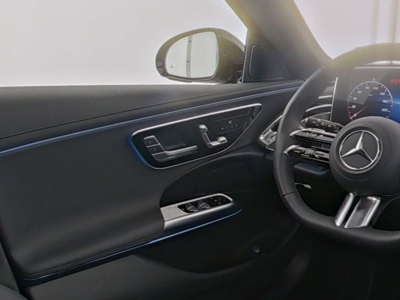 Mercedes-Benz E-Klasse – Bild 8