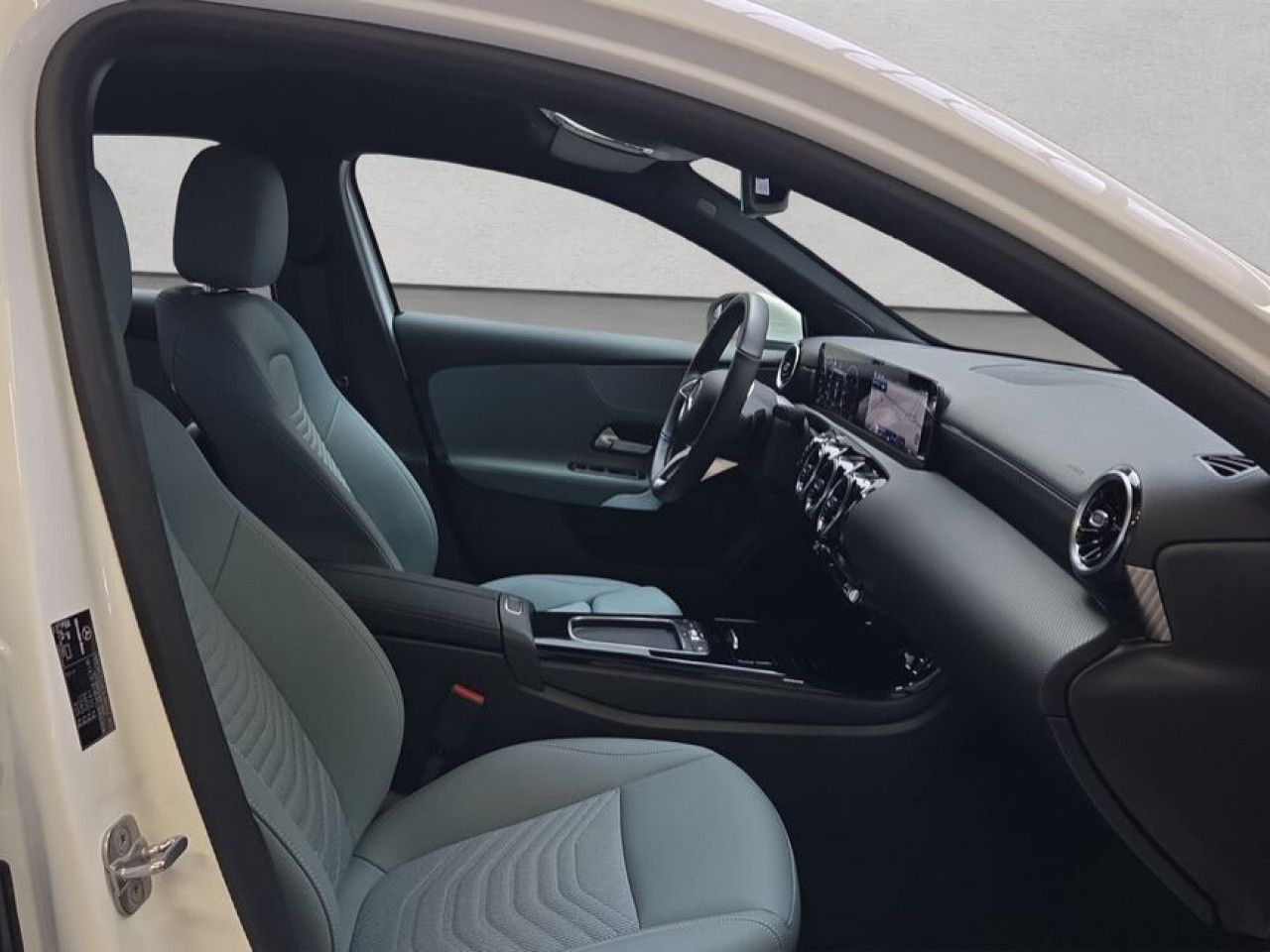 Mercedes-Benz A-Klasse – Bild 16