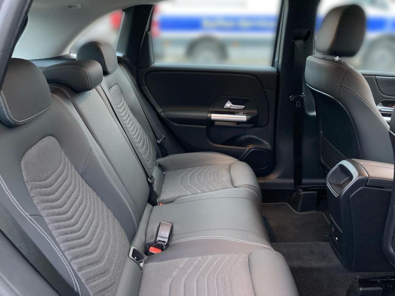 Fahrzeugbild 11 / 16