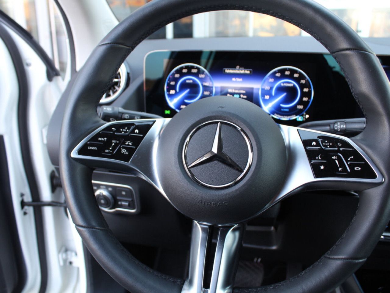 Fahrzeugbild 11 / 15