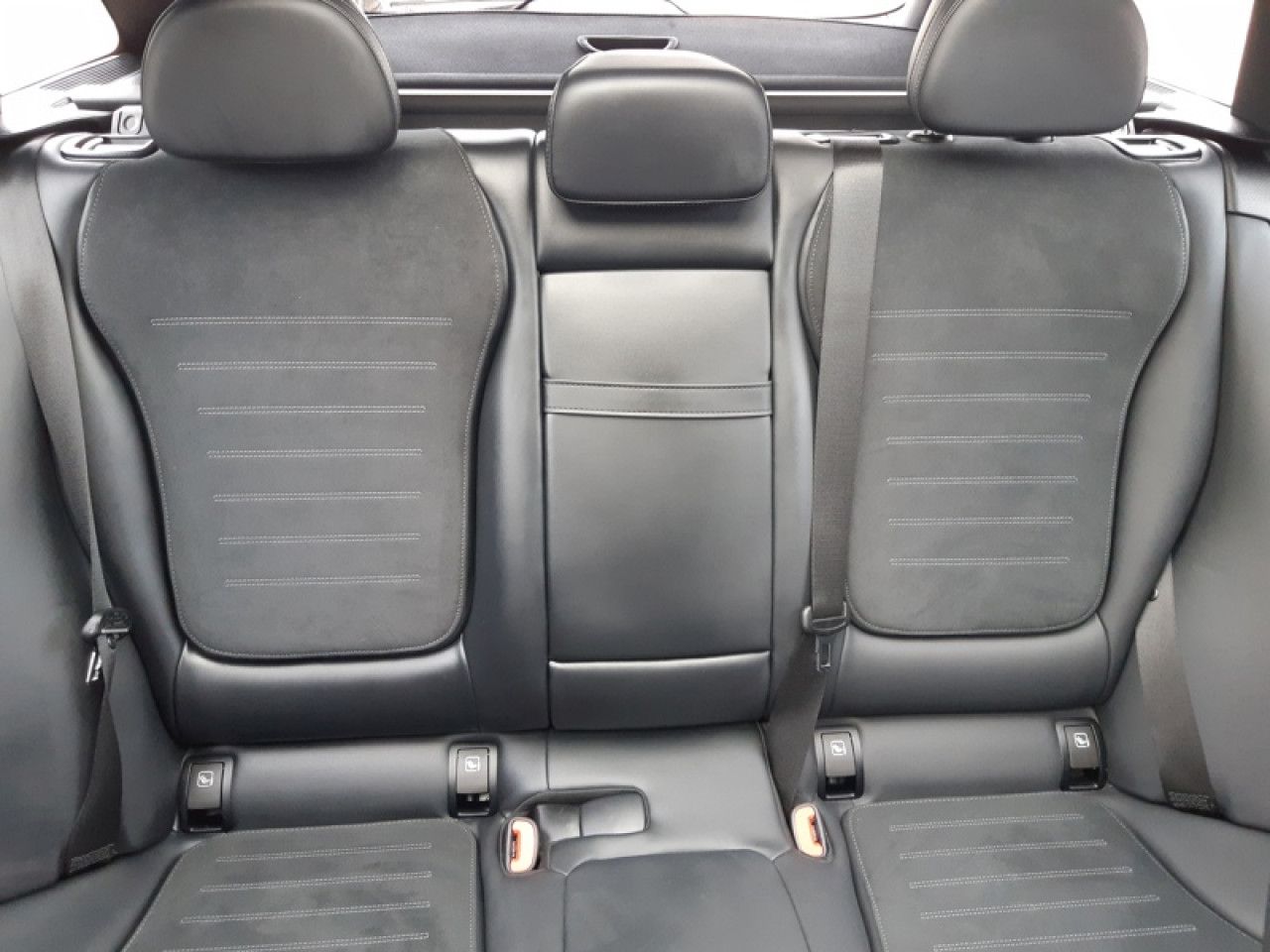 Photo du v&eacute;hicule 17 / 18