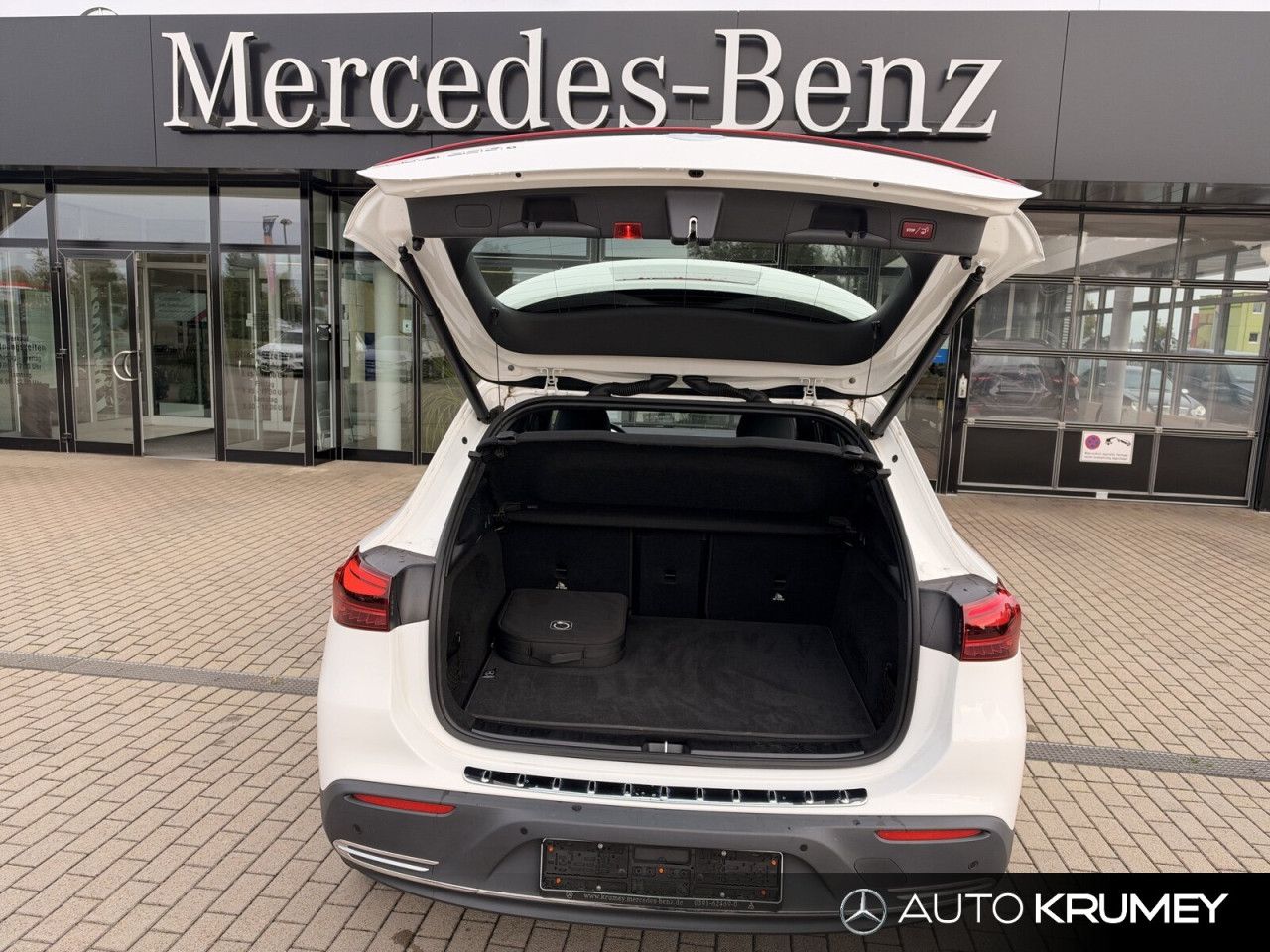 Mercedes-Benz EQA – Bild 3