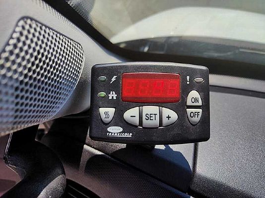Vehicle image 12 / 13
