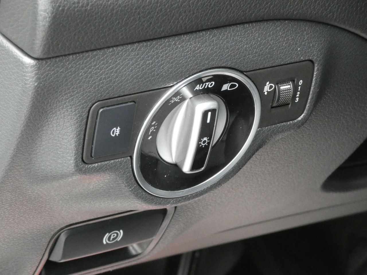 Fahrzeugbild 27 / 30