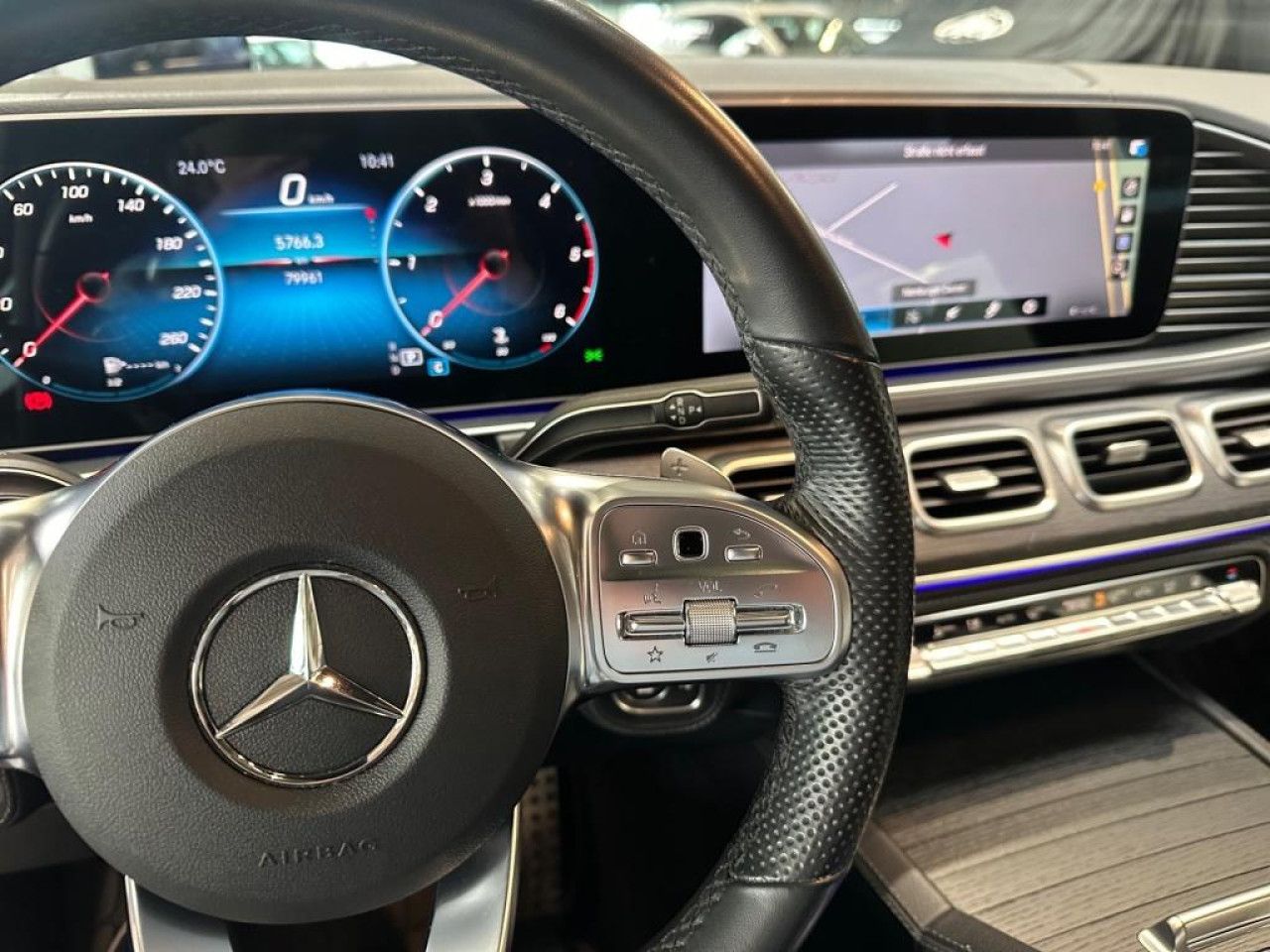 Fahrzeugbild 13 / 19