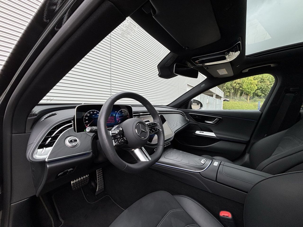 Mercedes-Benz E-Klasse – Bild 11