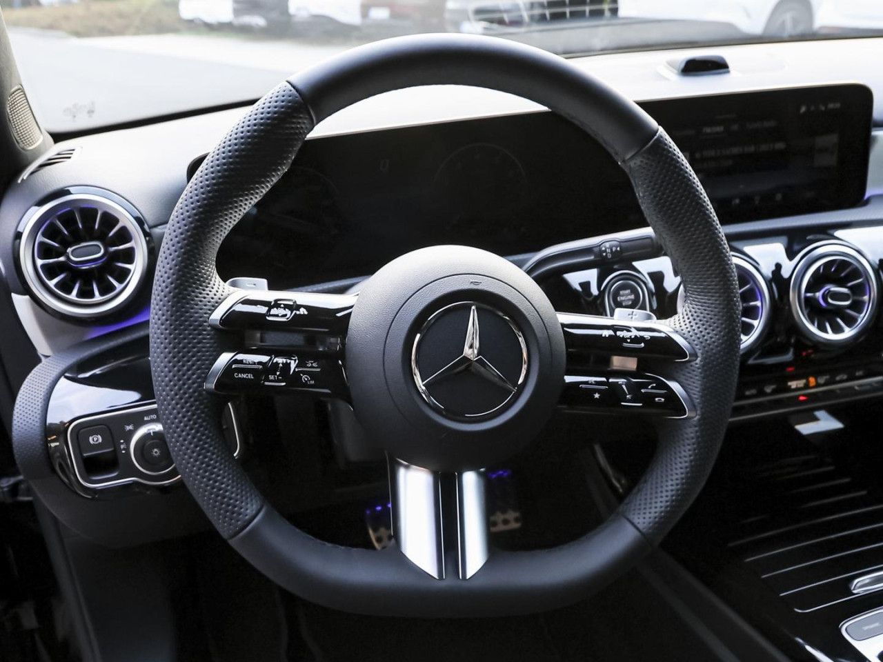Mercedes-Benz A-Klasse – Bild 12
