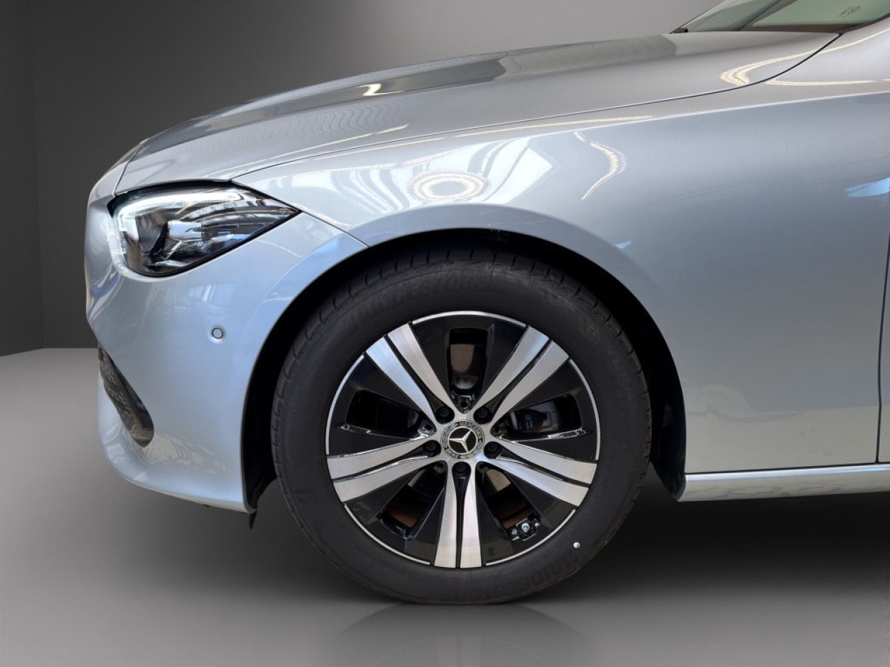 Mercedes-Benz C-Klasse – Bild 4
