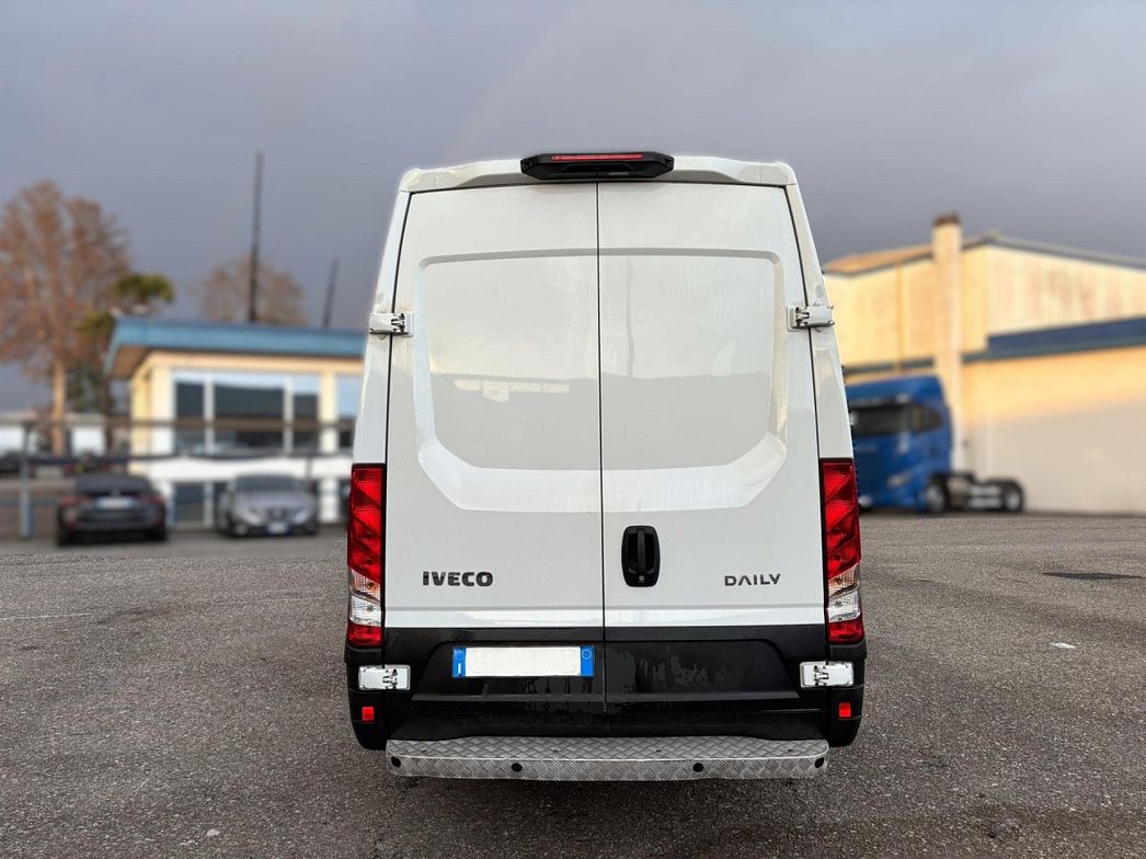 IVECO | 35 S 16H3.0 D