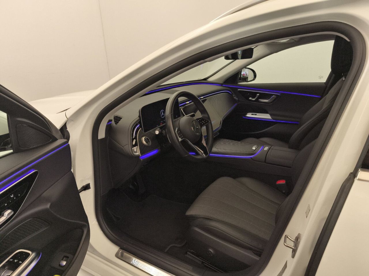 Mercedes-Benz E-Klasse – Bild 11